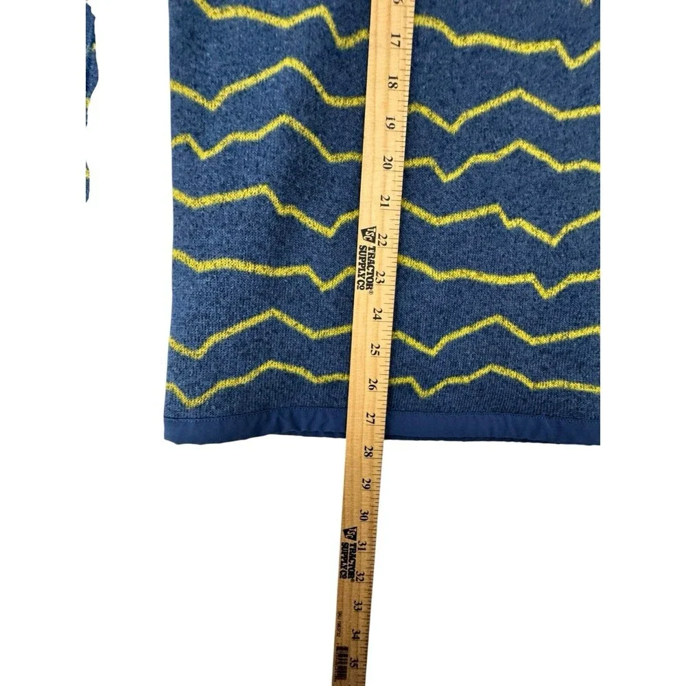 The North Face Men's L Gordon Lyons 1/4 Zip. Shady Blue w/Yellow.